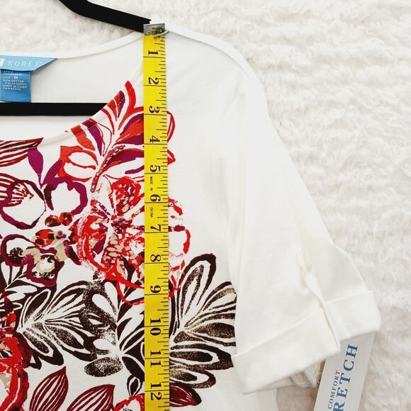 T-Shirt Size M Cream Red Olive Floral Bead Bloomcore Maximalist Vacation Casual - Picture 10 of 16